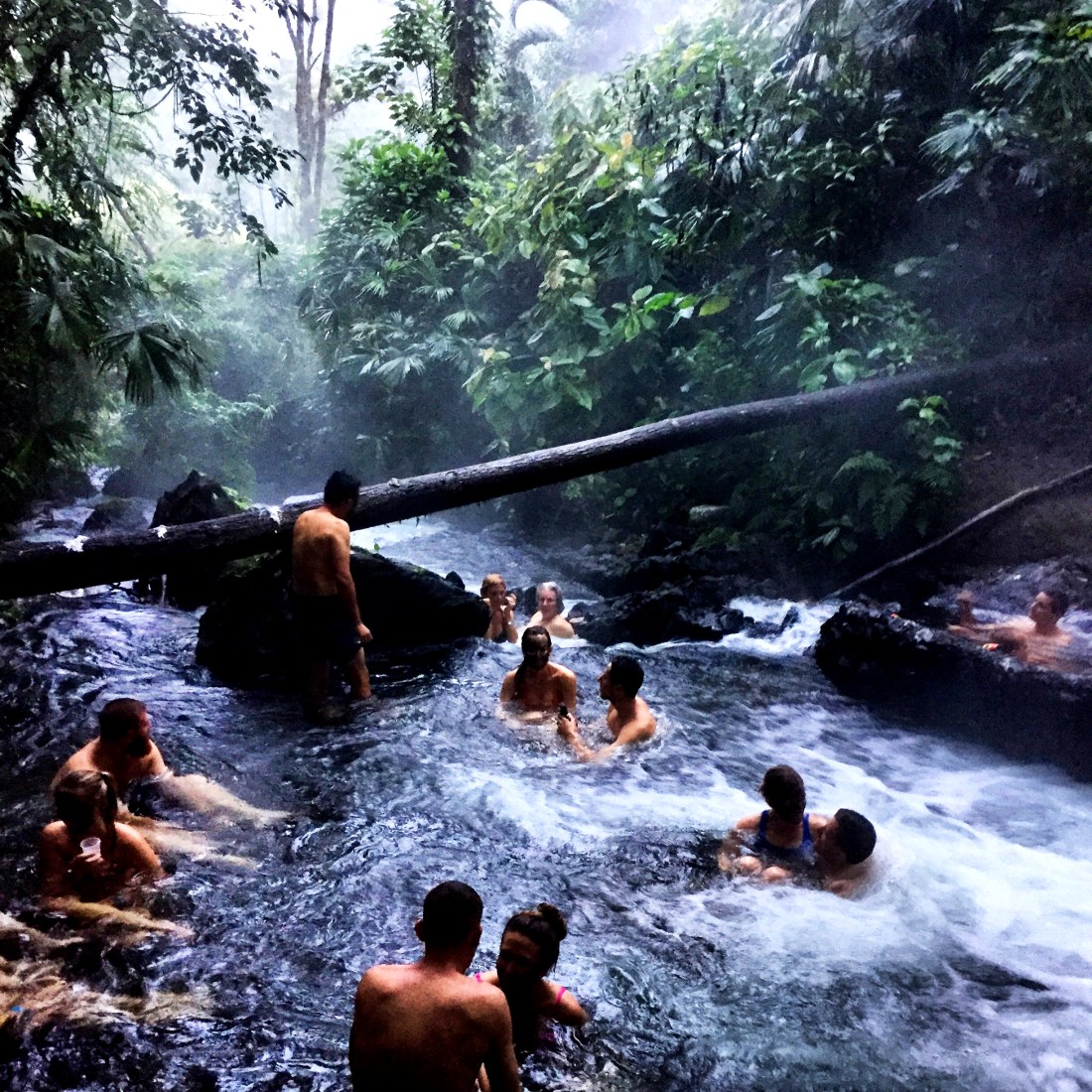 hot springs arenal.jpg