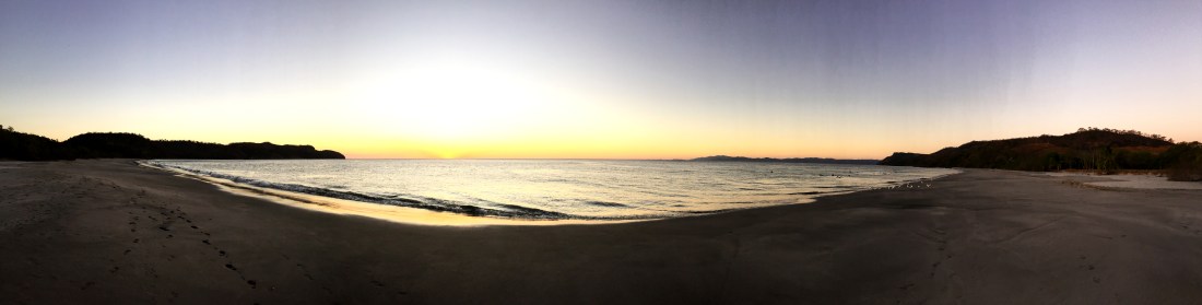playa cabuyal_panoramique.jpg